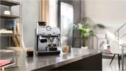 De'Longhi DeLonghi EC 9155.MB La Specialista Arte 35 De'Longhi DeLonghi EC 9155.MB La Specialista Arte -Kaffeegetränkeladen 27d0e45379dcc8b57999d72ff462c2ef