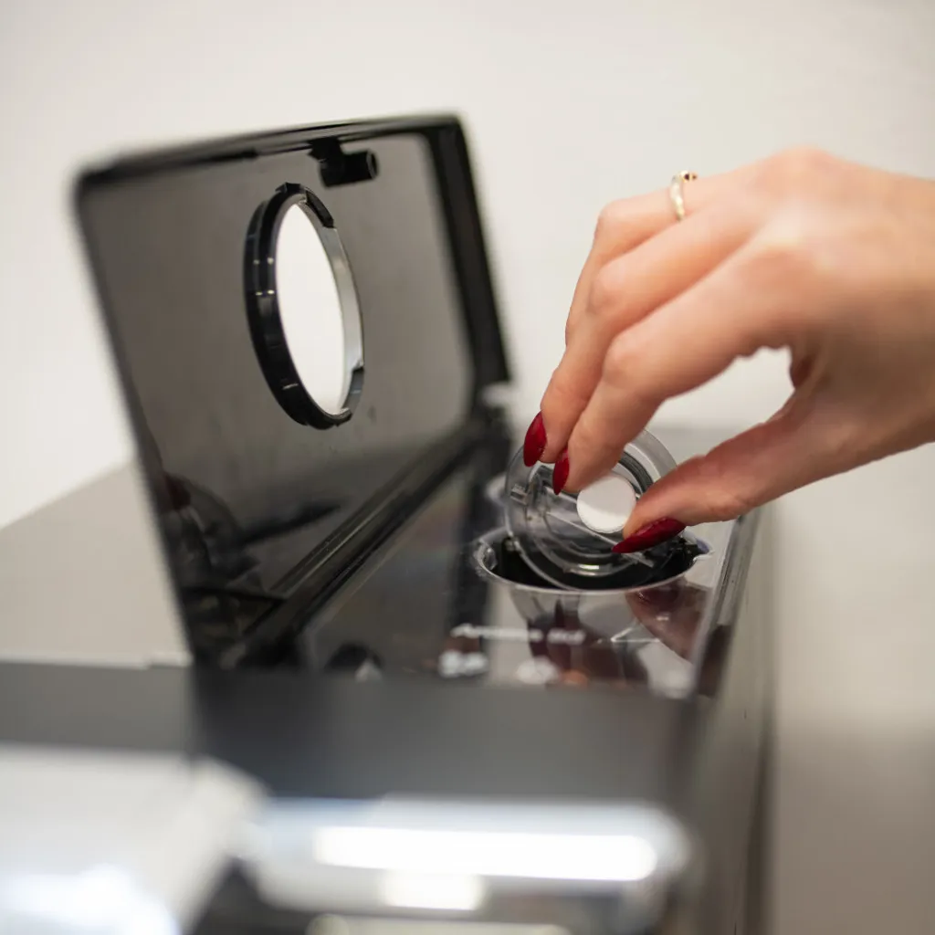 AquaFloow Set Für Saeco/Philips Kaffeemaschinen: 3x Wasserfilter (Ersatz CA6903), Entkalkungstabletten 4 Stück (Ersatz TZ80002), Reinigungstabletten 10x2g (Ersatz TZ80001) 7 AquaFloow Set Für Saeco/Philips Kaffeemaschinen: 3x Wasserfilter (Ersatz CA6903), Entkalkungstabletten 4 Stück (Ersatz TZ80002), Reinigungstabletten 10x2g (Ersatz TZ80001) – Bild 5