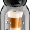 De'longhi Mini Me Edg155.bg Kaffeemaschine Halbautomatische Kapsel-Kaffeemaschine 0,8 L 2 De'longhi Mini Me Edg155.bg Kaffeemaschine Halbautomatische Kapsel-Kaffeemaschine 0,8 L -Kaffeegetränkeladen 2ae83e9a2e2ba611d28a375c3b0cbe03