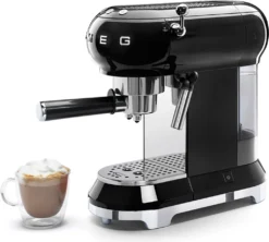 SMEG Espresso Kaffeemaschine Schwarz ECF01BLEU -Kaffeegetränkeladen 32f12183c2af3d137eb749b47c22bd8b
