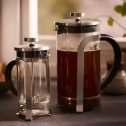 Tchibo Siebstempelkanne, French Press, Edelstahlsieb, Borosilikatglas, 800ml, Silber 12 Tchibo Siebstempelkanne, French Press, Edelstahlsieb, Borosilikatglas, 800ml, Silber -Kaffeegetränkeladen 5d34d59df2b80c2ea5e523303575d360