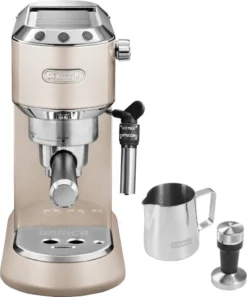 De'Longhi Delonghi Kaffeemaschine Dedica Metallics EC785.BG Pumpendruck 15 Bar, Eingebauter Milchaufschäumer, Manuell, 1300 W, Beige 19 De'Longhi Delonghi Kaffeemaschine Dedica Metallics EC785.BG Pumpendruck 15 Bar, Eingebauter Milchaufschäumer, Manuell, 1300 W, Beige -Kaffeegetränkeladen 64b2096b80c4c08a7d6481d7047dc8aa