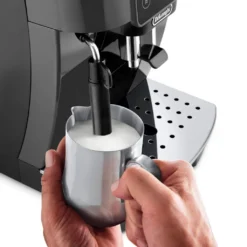 De'Longhi DeLonghi ECAM 220.22.GB Magnifica Start - Kaffee-Vollautomat - Grau/schwarz -Kaffeegetränkeladen 7c9cfe068b680e2bdbb04b403175dfb6