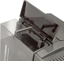 NIVONA NICR 520 CafeRomatica Kaffeevollautomat Schwarz 15 Bar Display ECO-Modus -Kaffeegetränkeladen 7e013d8f5f8d991d011a02a42788ae46