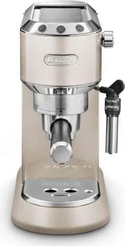 De'Longhi Delonghi Kaffeemaschine Dedica Metallics EC785.BG Pumpendruck 15 Bar, Eingebauter Milchaufschäumer, Manuell, 1300 W, Beige 16 De'Longhi Delonghi Kaffeemaschine Dedica Metallics EC785.BG Pumpendruck 15 Bar, Eingebauter Milchaufschäumer, Manuell, 1300 W, Beige -Kaffeegetränkeladen 85edf933c21286dcf09e4eede546f19c