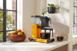 Moccamaster Kaffeemaschine KBG Select - Yellow Pepper -Kaffeegetränkeladen 8bca8a53ab27b9139f0f8f91e16890a1