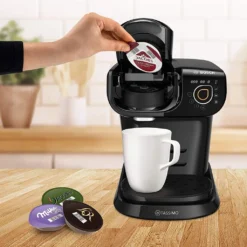 Bosch TASSIMO TAS6502 My Way 2 Kaffeemaschine Schwarz + 20€ Gutschein + 1 Packung Latte Macchiato -Kaffeegetränkeladen a2c3c6211265029ffd216c2ef1c56565