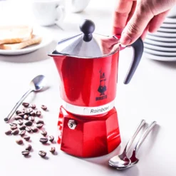Bialetti Rainbow, Italienische Espresso-Kaffeemaschine, Aluminium, 3 Tassen, Rot 21 Bialetti Rainbow, Italienische Espresso-Kaffeemaschine, Aluminium, 3 Tassen, Rot -Kaffeegetränkeladen c08f80816e6fde859465bbe20dcf3714
