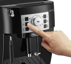 De'Longhi DeLonghi ECAM 22.110B MagnificaS Kaffeevollautomat Schwarz -Kaffeegetränkeladen c100a26ce6b76d8a6ca47ff343b93d93