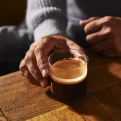 Tchibo Cafissimo Pure Kaffee Kapselmaschine, Black -Kaffeegetränkeladen d1f6eef570f77e9e6d6bca05e6d90fb8