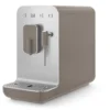 Smeg BCC02TPMEU Kompakte Kaffeevollautomat Mit Dampffunktion Taupe -Kaffeegetränkeladen fc3ecc6b8bd9cba0dc94c0d609d95d6c